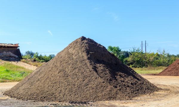 Black Dirt Delivery in Vancouver