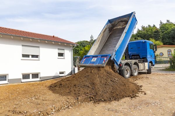 Garden Dirt Delivery in Vancouver