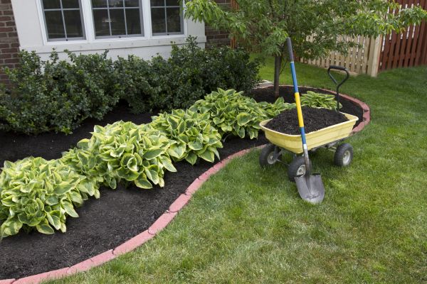 Landscape Mulching in Vancouver