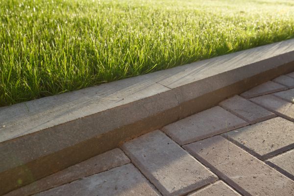 Lawn Edging Replacement in Vancouver