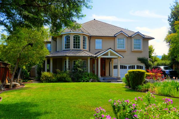 Large Yard Landscaping in Vancouver